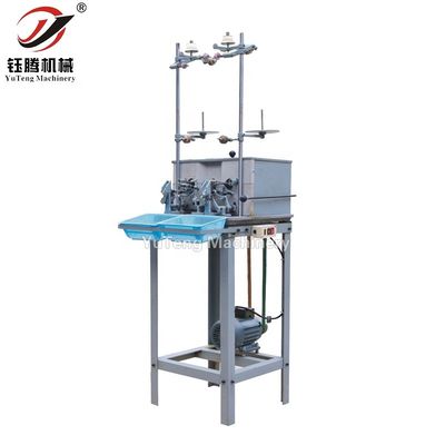 Automatische draadcocon wikkelmachine voor het wikkelen van bobbins voor quiltmachines
